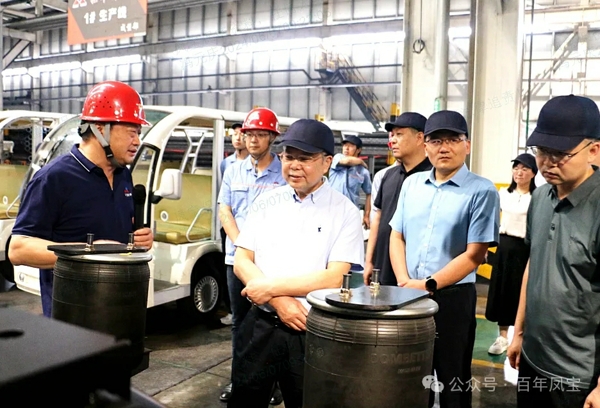 高拓到万象城（中国）重科调研指导科技创新工作